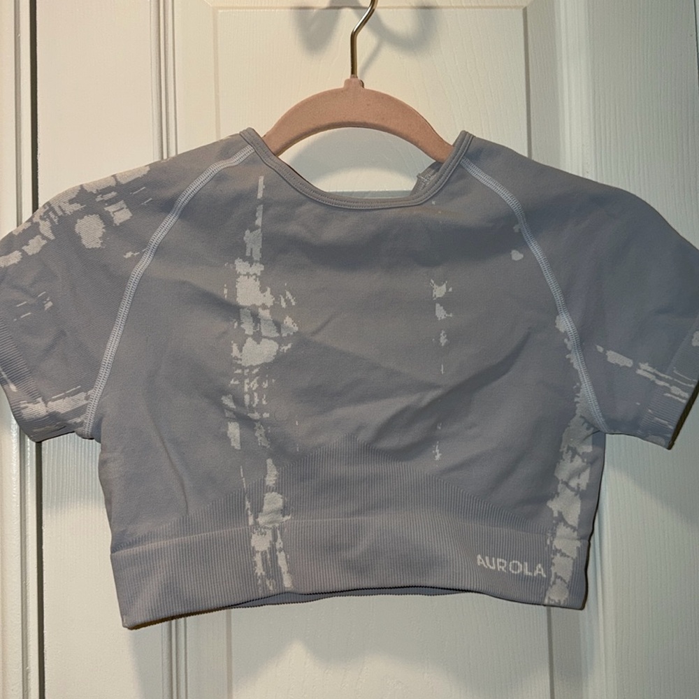 Aurola cropped workout tshirt